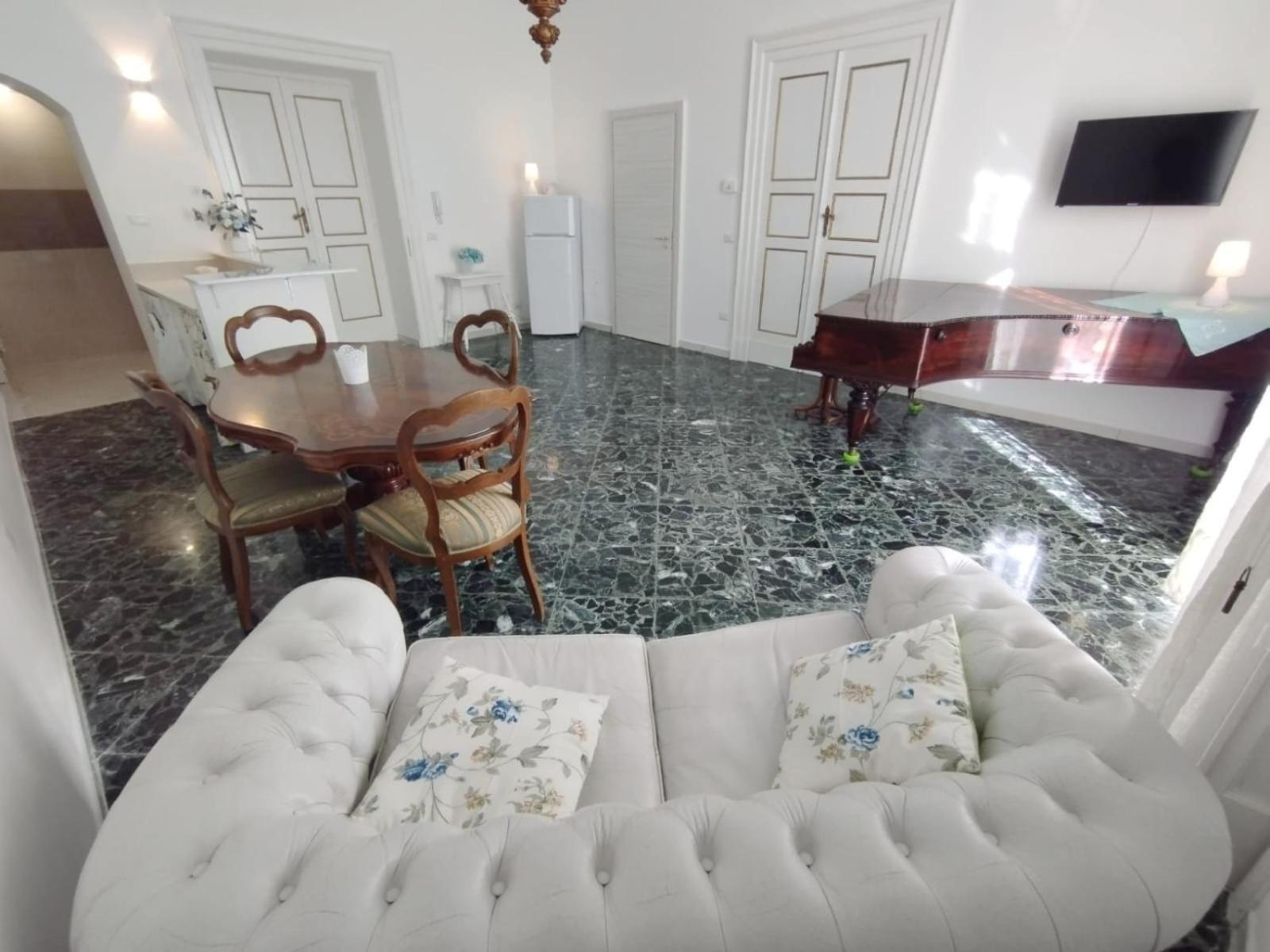 Dimora Della Marchesa - Al Duomo Lägenhet Manfredonia Exteriör bild